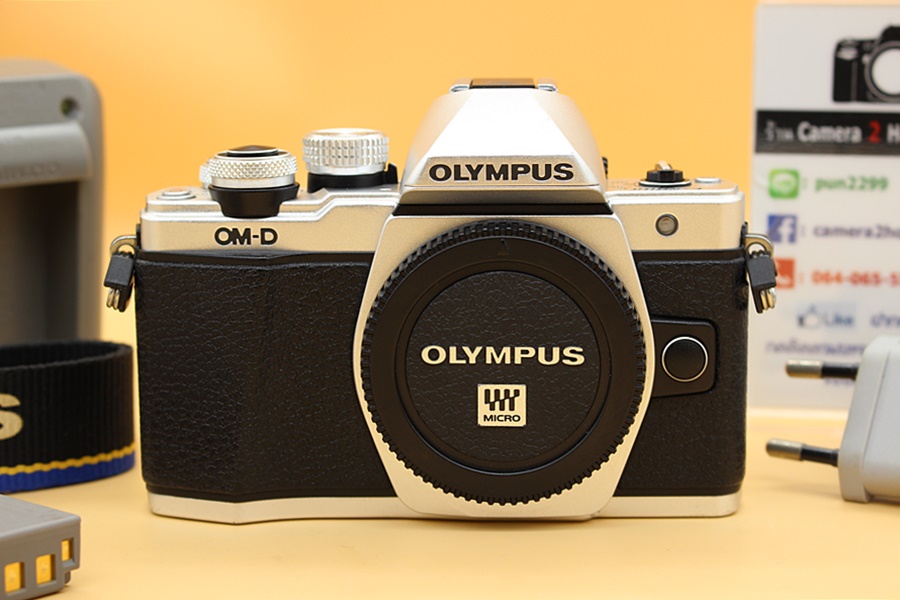 ขาย Body Olympus OMD EM10 mark II(สีเงิน)  สภาพสวย  เมนูไทย ชัตเตอร์ 19,XXXรูป อดีตประกันร้าน จอติดฟิล์มแล้ว อุปกรณ์พร้อมกระเป๋า    อุปกรณ์และรายละเอียดของ