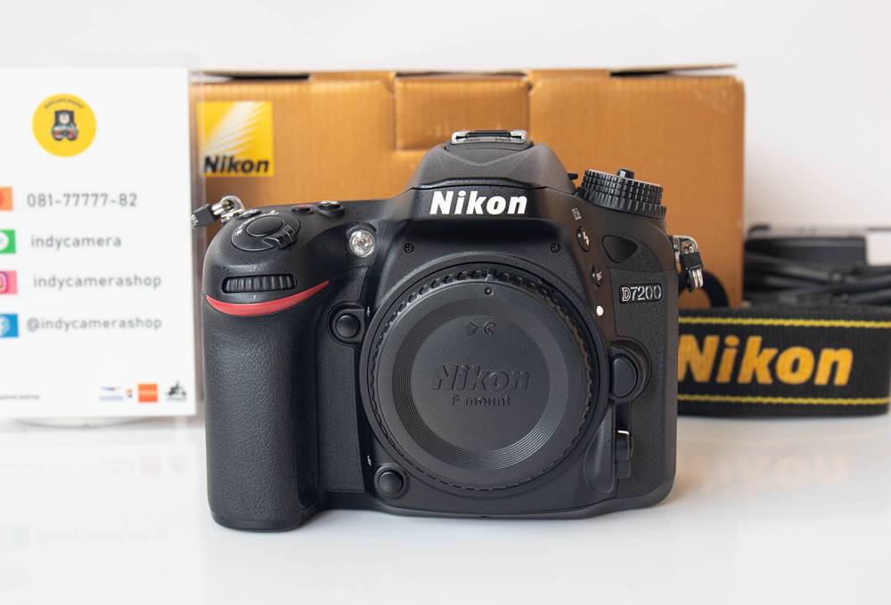 Nikon D7200 เครื่องศูนย์ สภาพสวย ชัตเตอร์ 34,8xx ภาพ ประกันศูนย์หมดเเล้วค่ะ การใช้งานปกติทุกระบบ หน้าจอมีฟิลม์กันรอยพร้อมใช้งานค่ะ