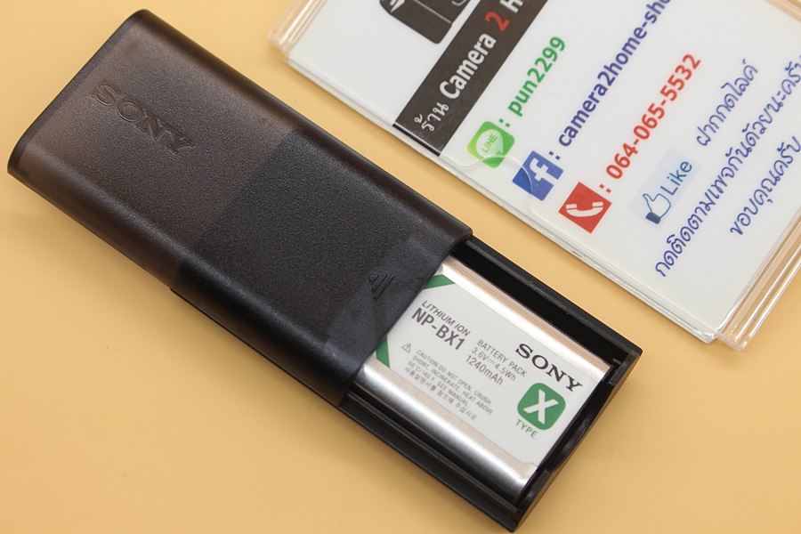 ขาย Sony ACC-TRDCX Battery and Travel DC Charger Sony NP-BX1 (ของแท้ ) มือสอง สภาพสวย  อุปกรณ์และรายละเอียดของสินค้า 1.Sony ACC-TRDCX Battery and Travel DC