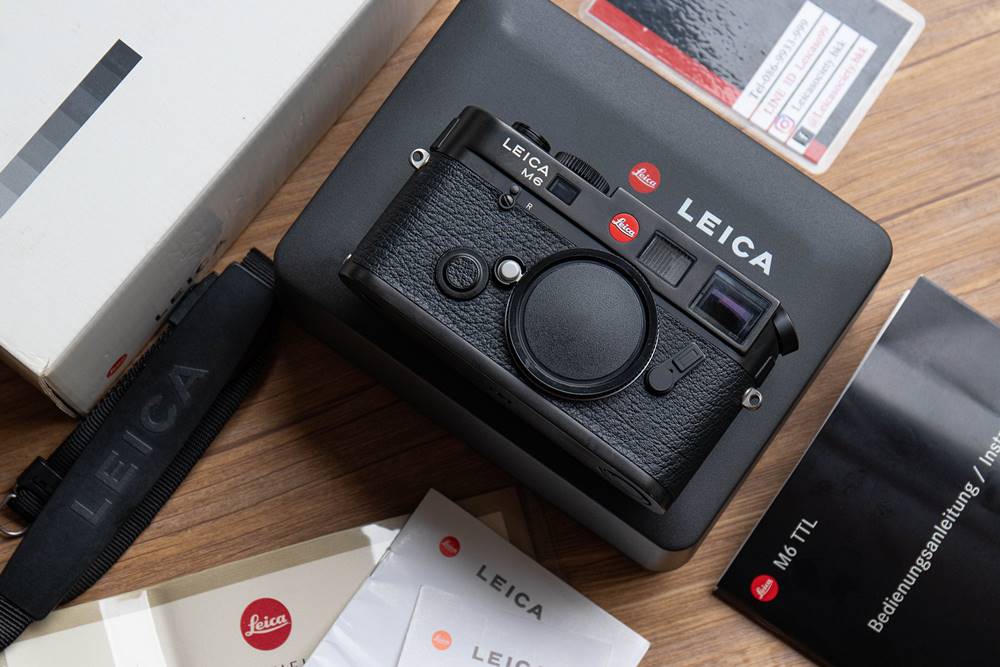 Leica M6 TTL 0.72 (black) สภาพดี มีรอยการใช้งานทั่วไปบ้างตามรูปค่ะการใช้งานปกติทุกระบบค่ะ