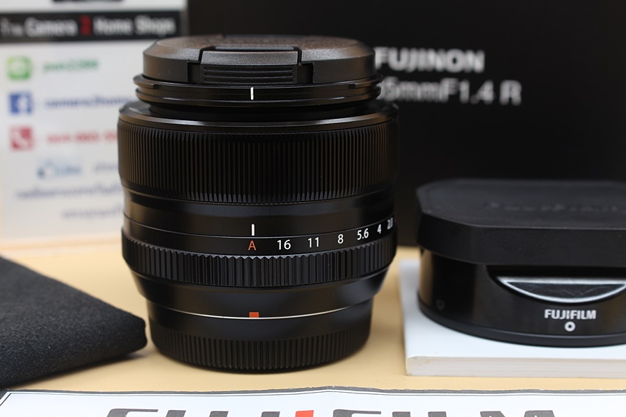 ขาย Lens Fujinon XF 35mm F1.4 R (สีดำ) สภาพสวย ไร้ฝ้า รา อดีตประกันศูนย์ ตัวหนังสือคมชัด อุปกรณ์ครบกล่อง  อุปกรณ์และรายละเอียดของสินค้า 1.Lens Fujinon XF 3