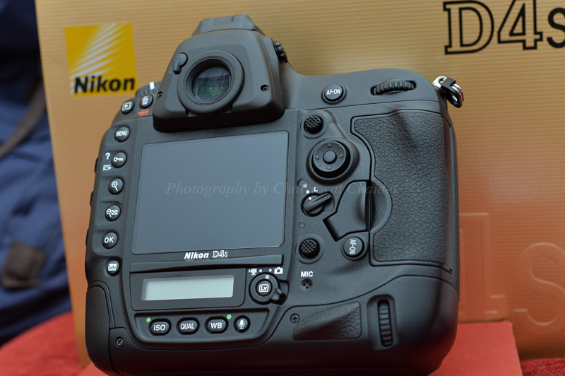 ขาย Nikon D4s 14-24N 24-70N 85f1.4D 50f1.8G 28-300VR