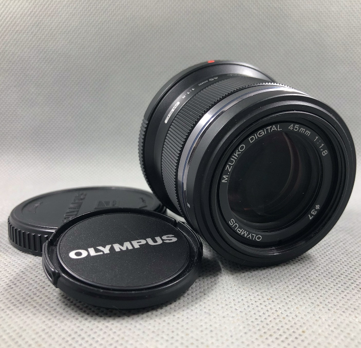 ขาย Olympus 45mm f1.8 สภาพสวย