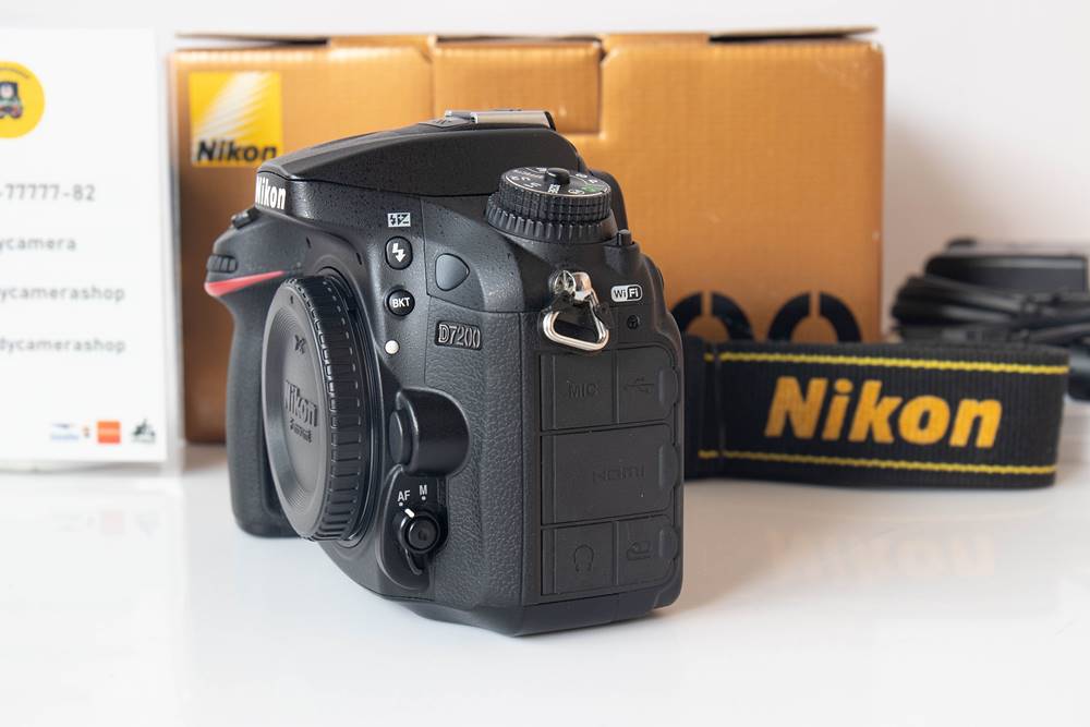 Nikon D7200 เครื่องศูนย์ สภาพสวย ชัตเตอร์ 34,8xx ภาพ ประกันศูนย์หมดเเล้วค่ะ การใช้งานปกติทุกระบบ หน้าจอมีฟิลม์กันรอยพร้อมใช้งานค่ะ
