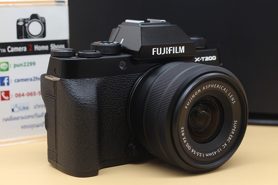 ขาย Fujifilm X-T200 + Lens 15-45mm (สีดำ) สภาพสวยใหม่มาก อดีตประกันศูนย์ เมนูอังกฤษ อุปกรณ์ครบกล่อง  อุปกรณ์และรายละเอียดของสินค้า 1.Body Fujifilm X-T200 (