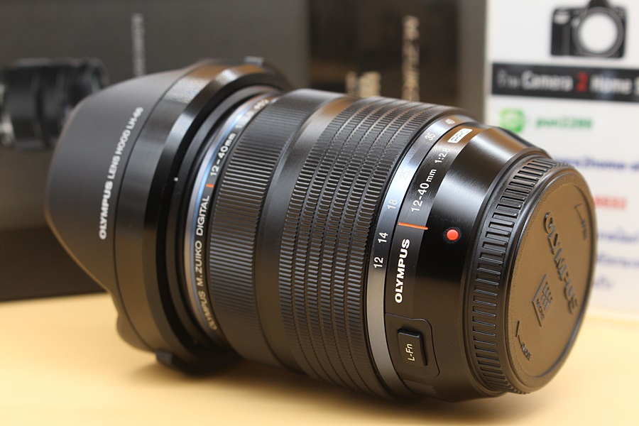 ขาย Lens Olympus M.Zuiko ED 12-40mm F2.8 Pro อดีตศูนย์ สภาพสวยใหม่ ไร้ฝ้า รา อุปกรณ์ครบกล่อง แถม Filter  อุปกรณ์และรายละเอียดของสินค้า 1.Lens Olympus M.Zui