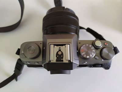 ขาย FUJI XT100 15-45mm Lens - Dark Silver เครื่องใช้งานน้อยซื้อมาเดือนธันวาคม 2561 อุปกรณ์ครบยกกล่อง