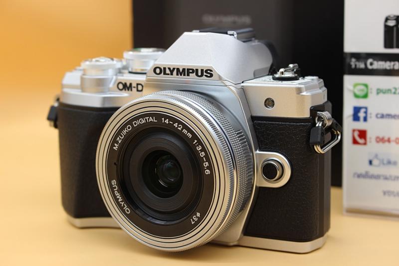 ขาย Olympus OMD EM10 Mark III + Lens kit 14-42mm F3.5-5.6 EZ (สีเงิน) เครื่องมีประกันร้าน ถึง 11/03/63  สภาพสวยใหม่มาก ใช้งานน้อย ชัตเตอร์ 1,467 รูป เมนูไท