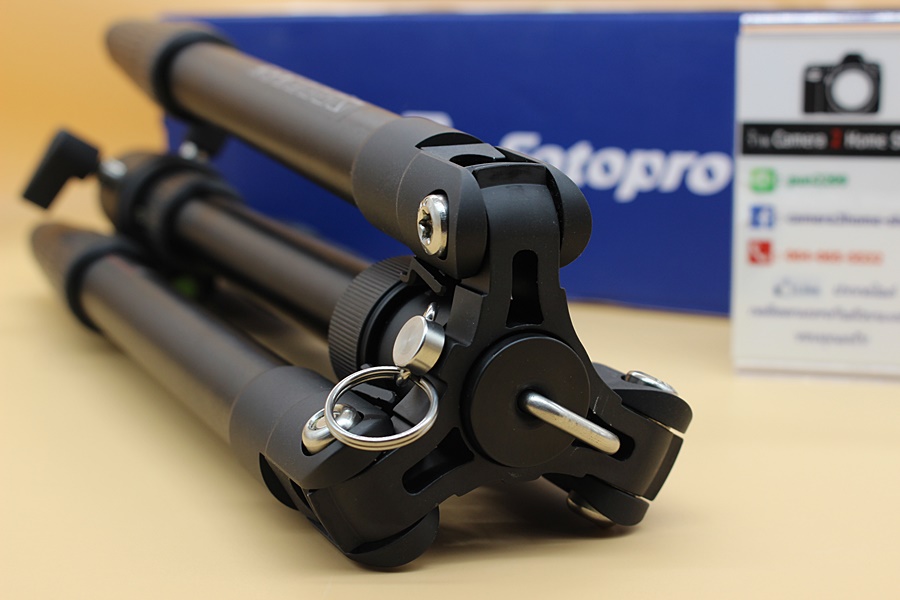 ขายขาตั้งกล้อง Fotopro X-GO Gecko (สีดำ) สภาพสวยใหม่ ใช้งานครั้งเดียว อายุ2เดือน ถอดแยกจากขาตั้งแบบTripodให้เป็นขาตั้งแบบ Monopod อุปกรณ์ครบกล่อง  อุปกรณ์แ