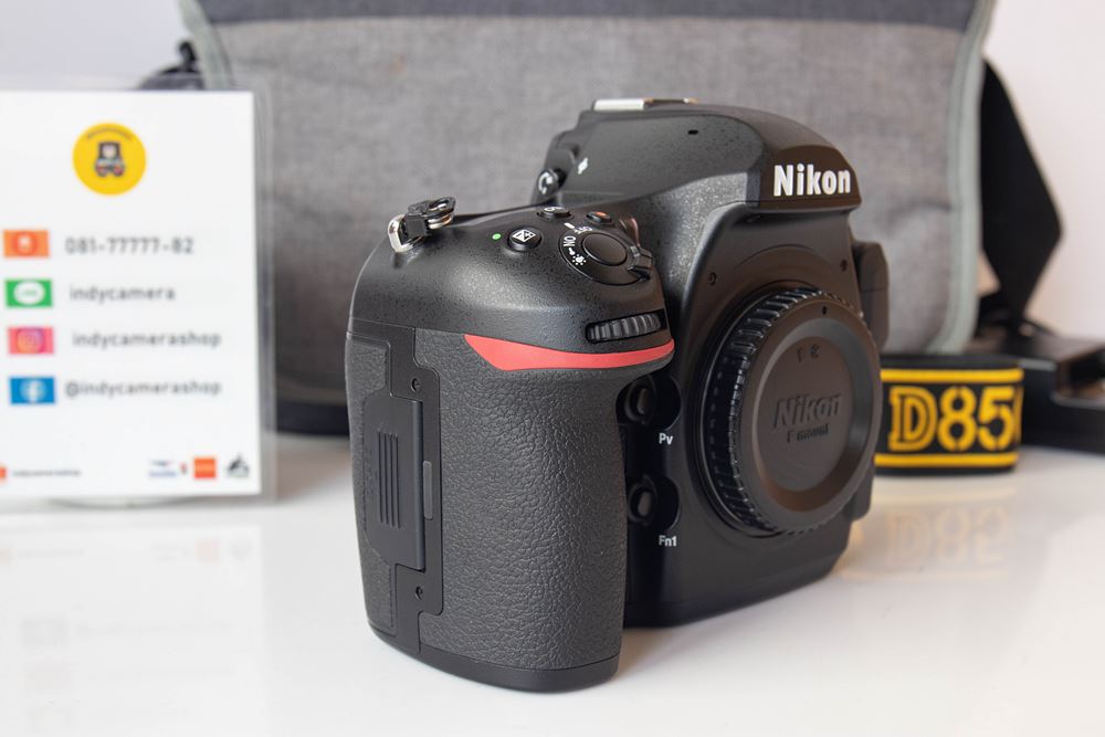 Nikon D850 เครื่องศูนย์ สภาพสวย ชัตเตอร์ 38342 ภาพ หมดประกันศูนย์แล้วค่ะ