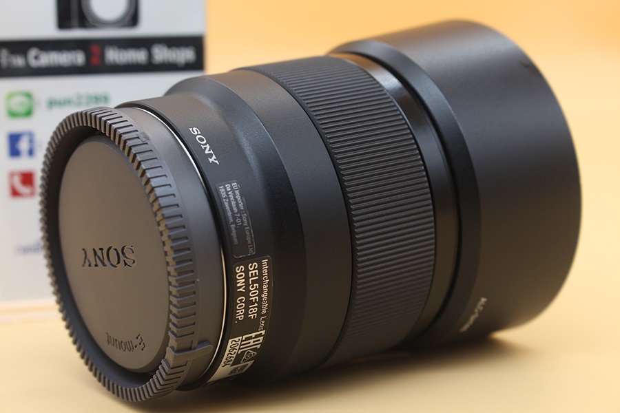 ขาย Lens Sony FE 50mm F1.8 OSS สภาพสวย อดีตประกันศูนย์ ไร้ฝ้า รา ตัวหนังสือคมชัด พร้อมHood  อุปกรณ์และรายละเอียดของสินค้า 1.Lens Sony FE 50mm F1.8 OSS 2.Ho
