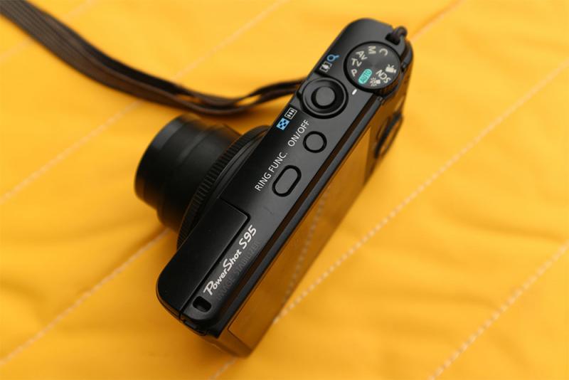 ขายกล้องคอมแพ็คโปร Canon PowerShot S95 สภาพงาม ไฟล์สวยๆ 