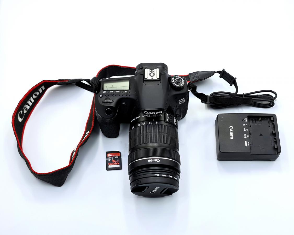 ขายกล้อง Canon 60D สภาพเหมือนใหม่ ใช้งานน้อย พร้อมเลนส์คิต EF-S 18-135 IS ชัตเตอร์เพียง 3200 ครั้ง เมมโมรี่ 16 GB
