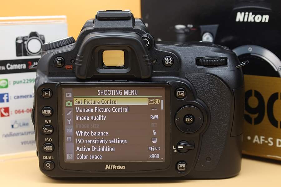 ขาย Body Nikon D90 +Lens AF 50mm f1.8D สภาพสวยใหม่มากๆ ชัตเตอร์ 8พัน อดีตศูนย์ อุปกรณ์ครบกล่อง แถมสายลั่นชัตเตอร์