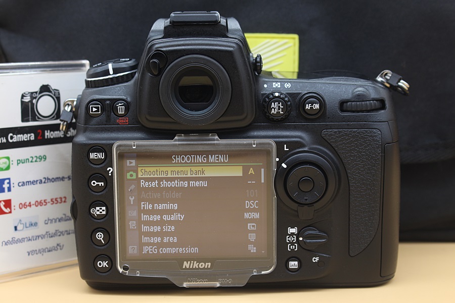 ขาย Body Nikon D700 สภาพสวยใหม่ อดีตประกันศูนย์ ชัตเตอร์ 2,XXXรูป อุปกรณ์พร้อมกระเป๋า  อุปกรณ์และรายละเอียดของสินค้า 1.Body Nikon D700 2.แท่นชาร์จ 3.สายชาร