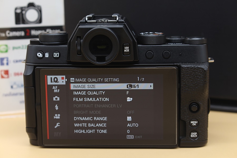 ขาย Fujifilm X-T200 + Lens 15-45mm (สีดำ) สภาพสวยใหม่มาก อดีตประกันศูนย์ เมนูอังกฤษ อุปกรณ์ครบกล่อง  อุปกรณ์และรายละเอียดของสินค้า 1.Body Fujifilm X-T200 (