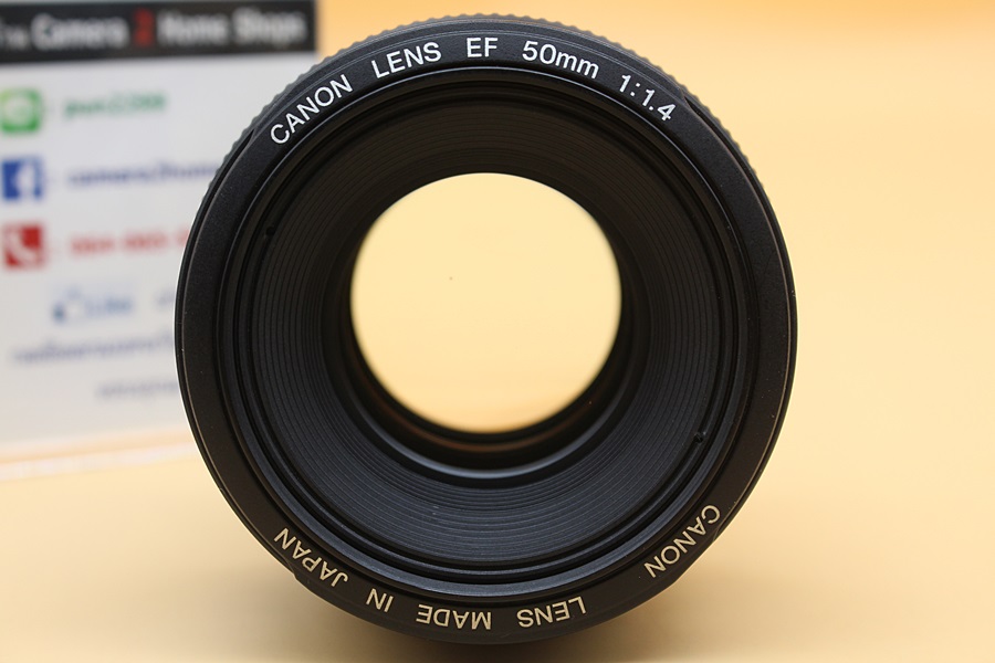ขาย Lens Canon EF 50mm F1.4 USM อดีตร้าน สภาพสวย ไร้ฝ้า รา พร้อม Filter และ Hood  อุปกรณ์และรายละเอียดของสินค้า 1.Lens Canon EF 50mm F1.4 USM 2.Hood 3.ฝาปิ