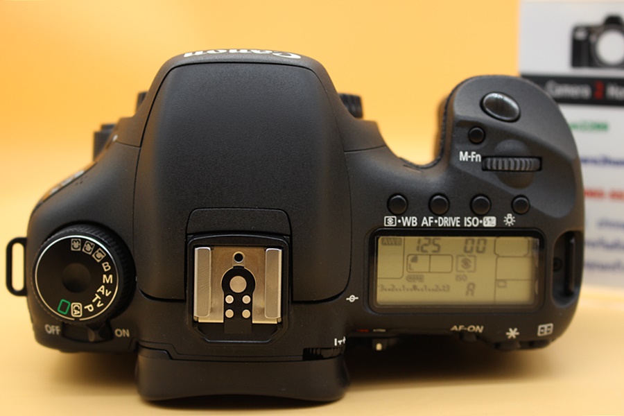 ขาย Body Canon EOS 7D อดีตประกันศูนย์ สภาพสวย ชัตเตอร์ 4,548 รูป เมนูไทย จอติดฟิล์มแล้ว อุปกรณ์พร้อมกระเป๋า  อุปกรณ์และรายละเอียดของสินค้า 1.Body Canon EOS