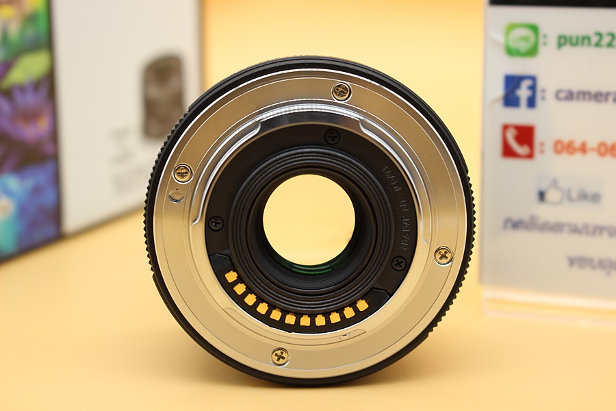 ขาย Lens Olympus M.ZUIKO DIGITAL 25mm F1.8 (สีดำ) ประกันศูนย์ ถึง 31-12- 63 สภาพสวยใหม่ ไร้ฝุ่น ฝ้า รา อุปกรณ์ครบกล่อง   อุปกรณ์และรายละเอียดของสินค้า 1.Le