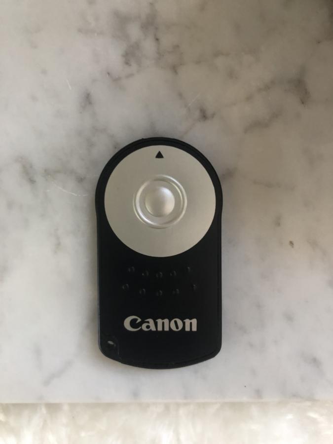 กล้อง Canon รุ่น EOS 760D wifi + เลนส์ 18-135MN + เลนส์ 40MN