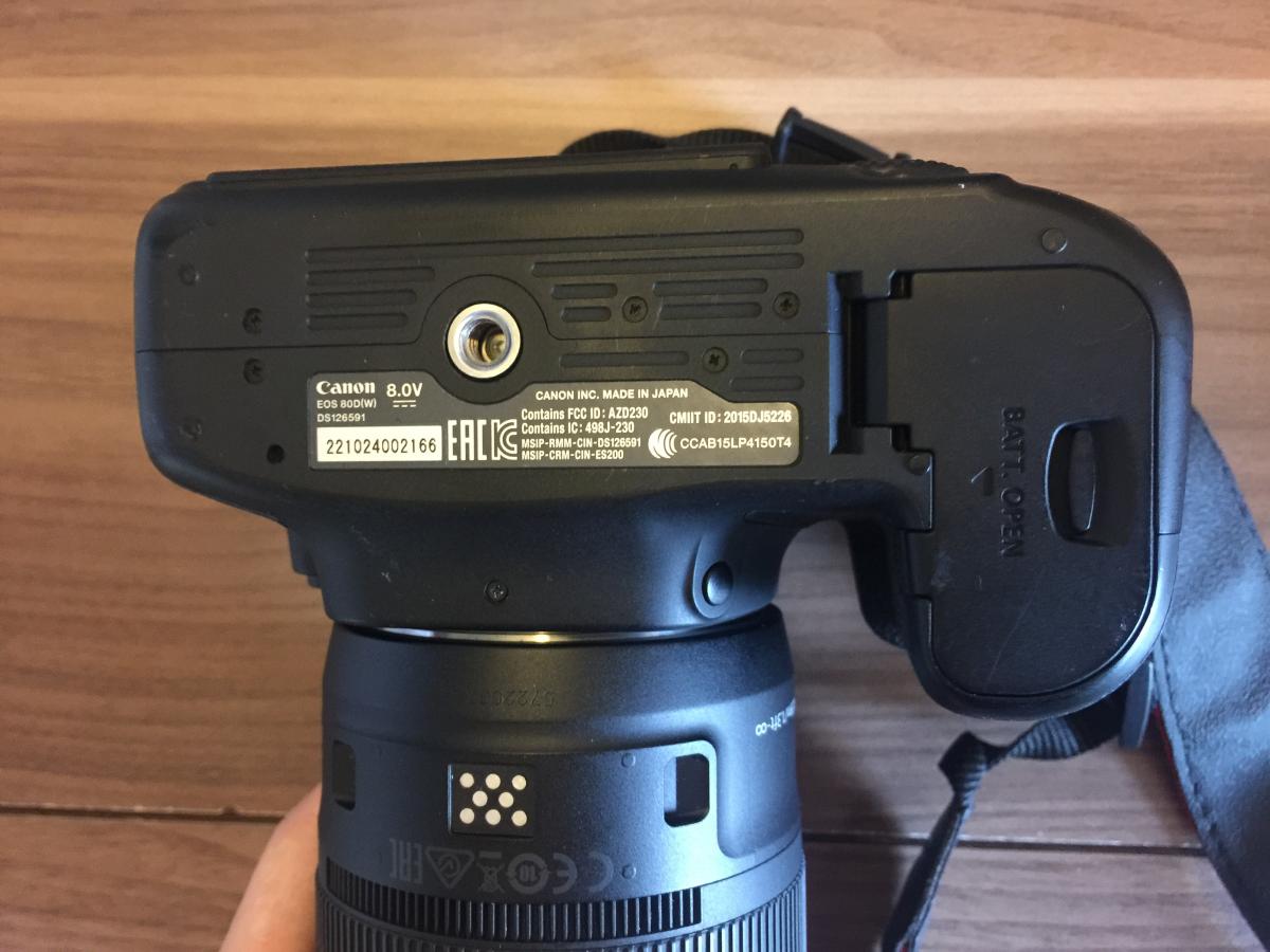 ขายกล้องมือสอง Canon 80d + lens 18-135 kit + 50mm 1.8ii 