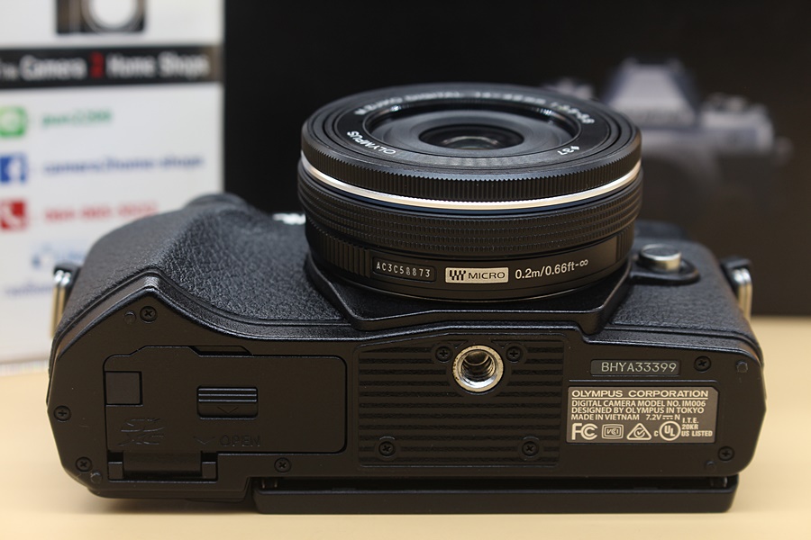 ขาย Olympus OMD EM10 Mark III + Lens 14-42mm (สีดำ) สภาพสวย ชัตเตอร์ 11,270 อดีตศูนย์ อุปกรณ์ครบกล่อง แบต2ก้อน ฟิลเตอร์olympus Mem32GB  อุปกรณ์และรายละเอีย