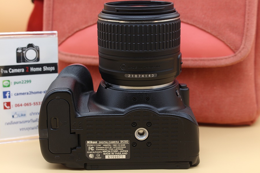 ขาย Nikon D5300 + lens 18-55mm VR II สภาพสวย ชัตเตอร์ 7,891 เมนูไทย อดีตร้าน มีWiFi จอติดฟิล์มแล้ว  อุปกรณ์และรายละเอียดของสินค้า 1.Body Nikon D5300  2.len