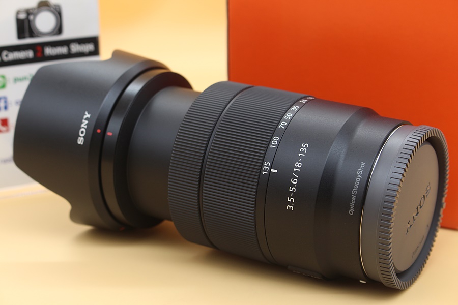 ขาย Lens Sony E-mount 18-135mm F3.5-5.6 oss สภาพสวยใหม่มาก อดีตประกันศูนย์ ไร้ฝ้า รา อุปกรณ์ครบกล่อง แถมFilter  อุปกรณ์และรายละเอียดของสินค้า 1.Lens Sony E